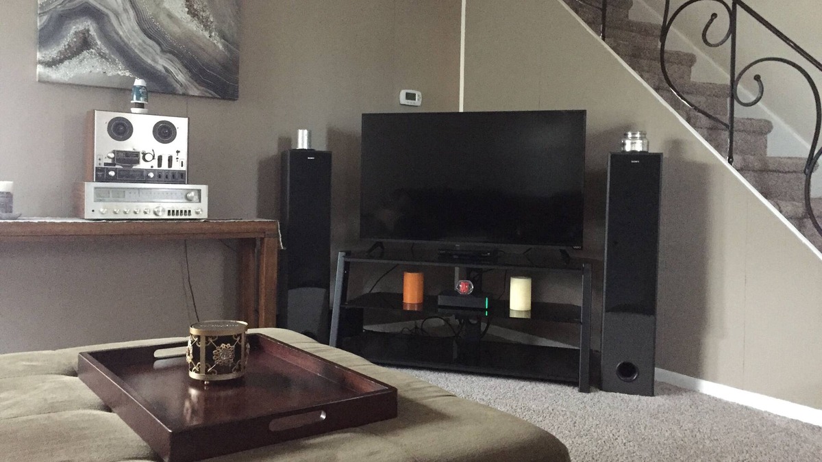 Swarthmorewood House | Cozy 2B 1B House in Swarthmore, with Parking!