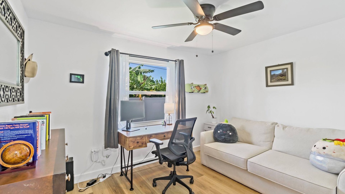 Iona House | Cozy 2BD Near Ft. Myers Beach