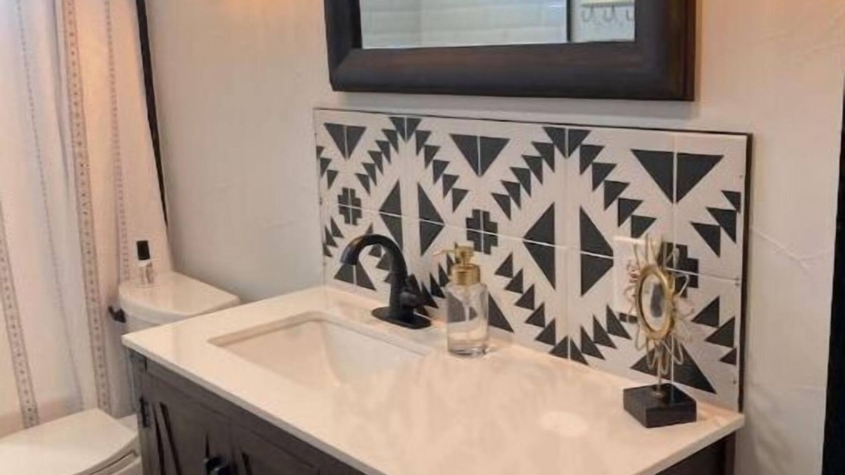 Del Valle House | Cozy 2br-1ba 10min from Airport