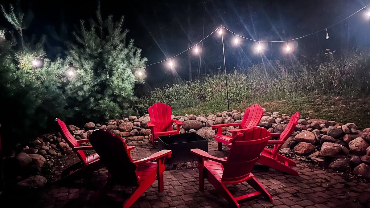 Butler Cabin | Cozy 2BR/2BA cabin tucked in the trees with hot tub, fire pit, covered deck, and fast WiFi.