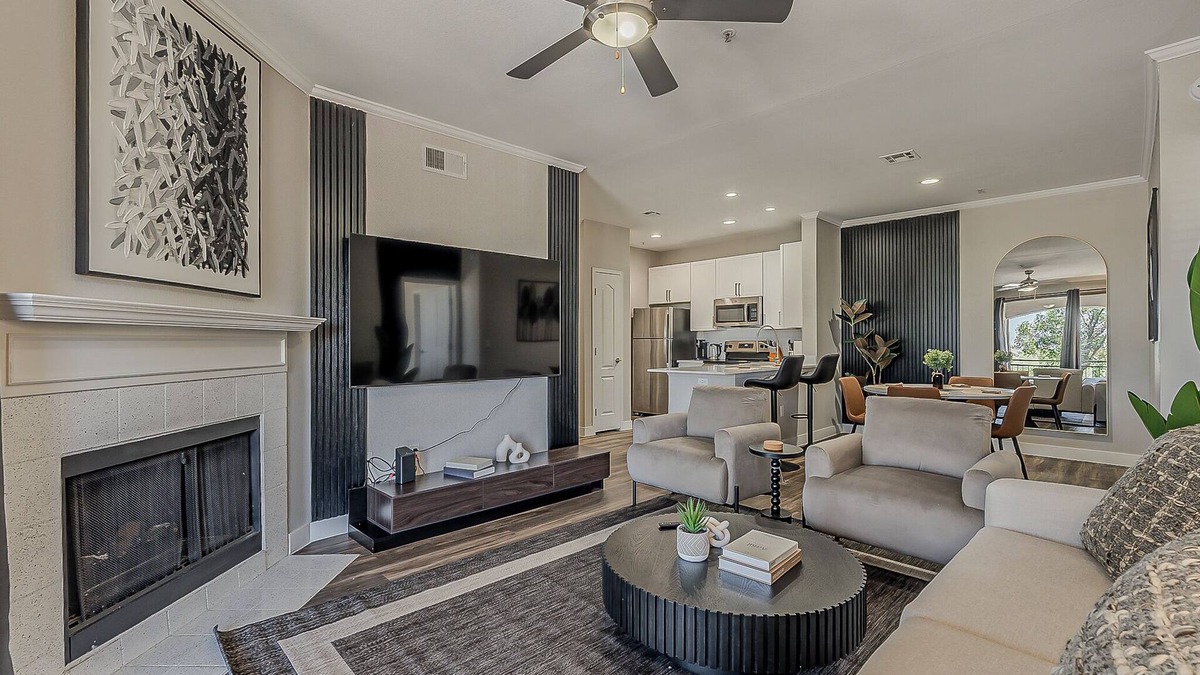 Horseman's Park Apartment | Cozy 2BR 2BA Pool Gym Free Parking