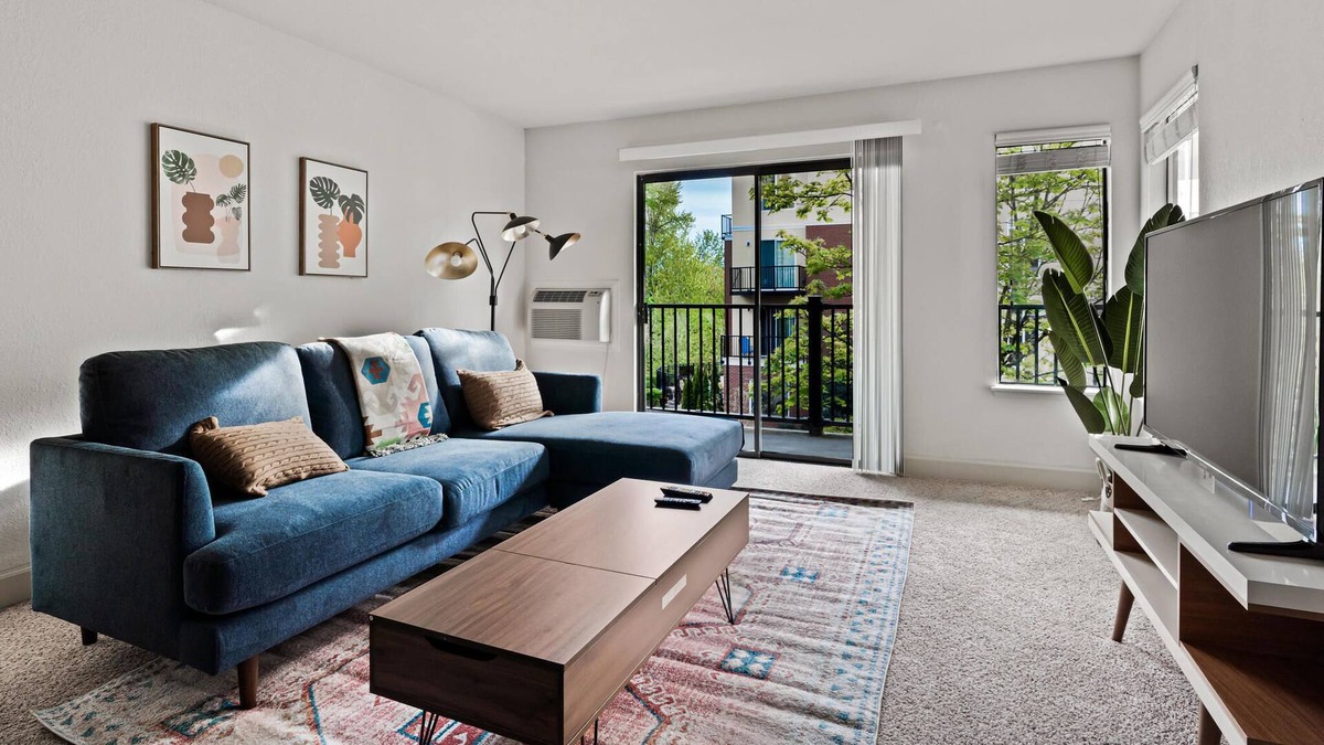 Renton Apartment | Cozy 2BR Apartment in Renton