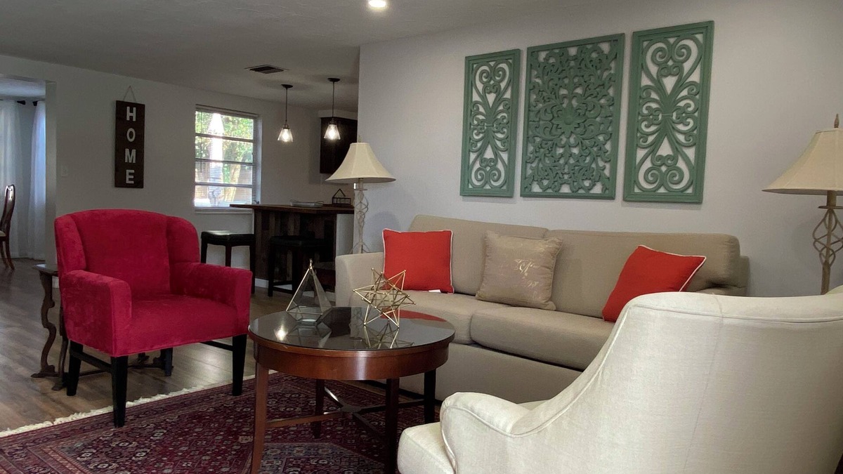 Tanglewood Terrace House | Cozy 3-bed home close to beautiful beaches.