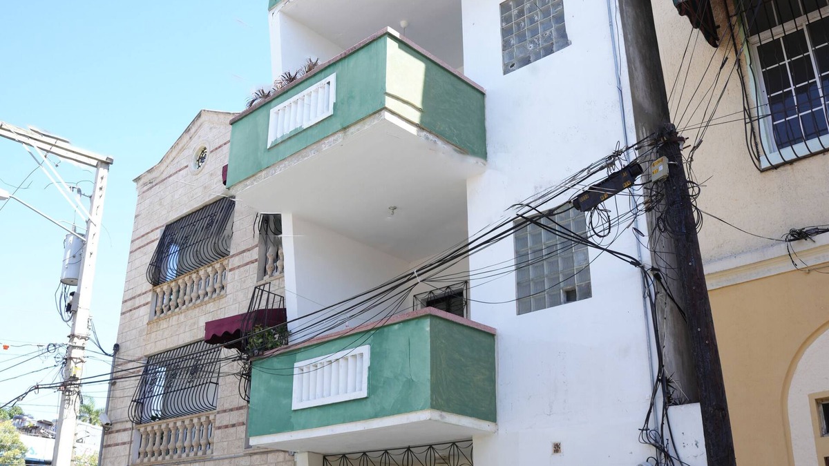 Ciudad Nueva Apartment | Cozy 3-bedroom apartment near adorable Colonial City with AC, FAST WiFi