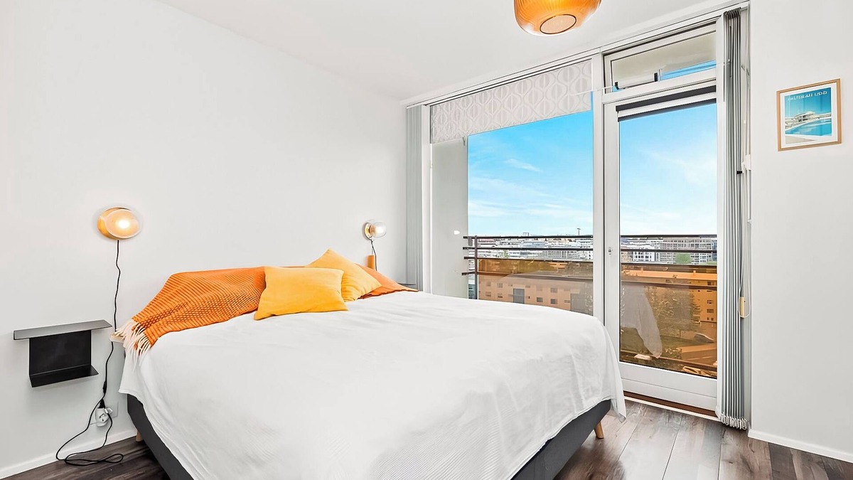 Heimar Apartment | Cozy 3-bedroom apartment in beautiful Reykjavík with WiFi & mountain views