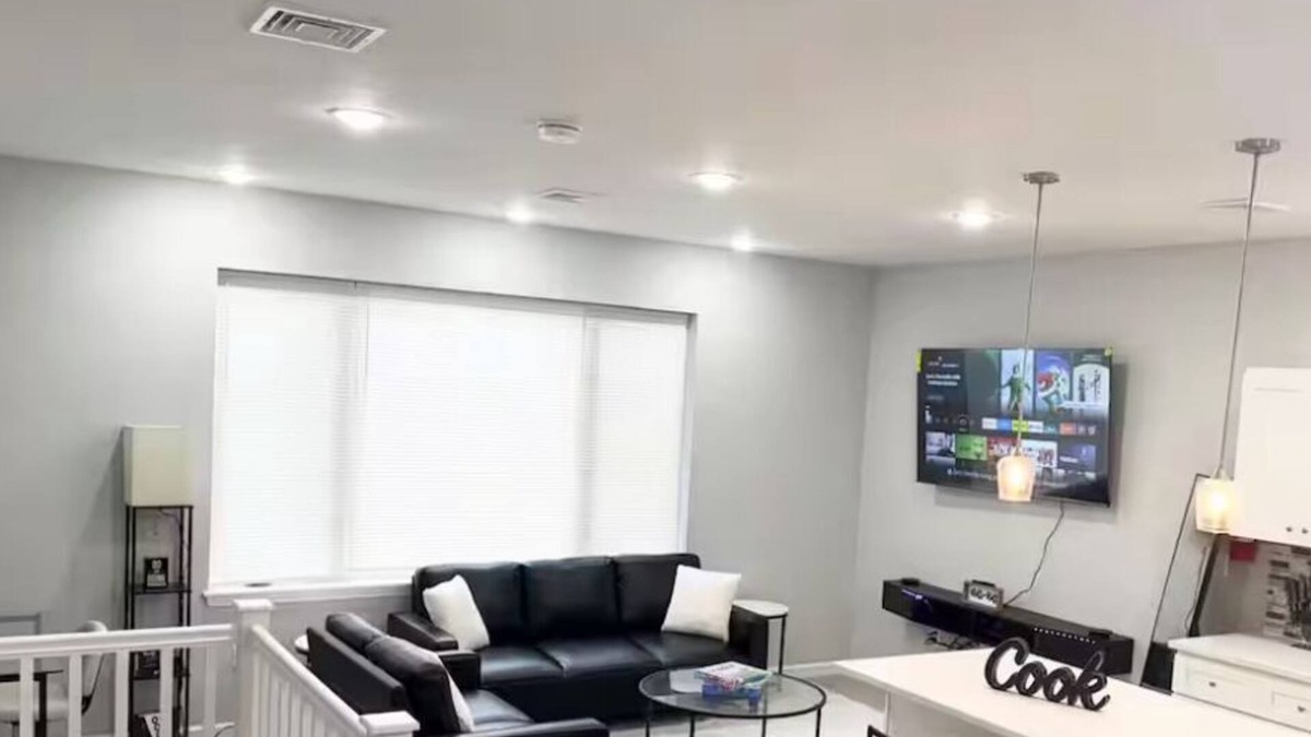Paterson Apartment | Cozy 3-bedroom apartment in lovely Paterson with AC, WiFi