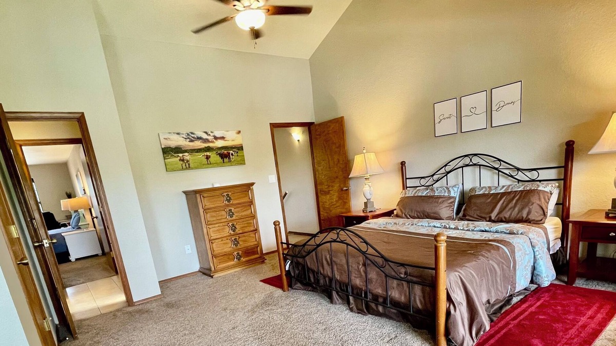 Carlsbad Condo | Cozy 3-bedroom condo in marvelous Carlsbad with AC, WiFi