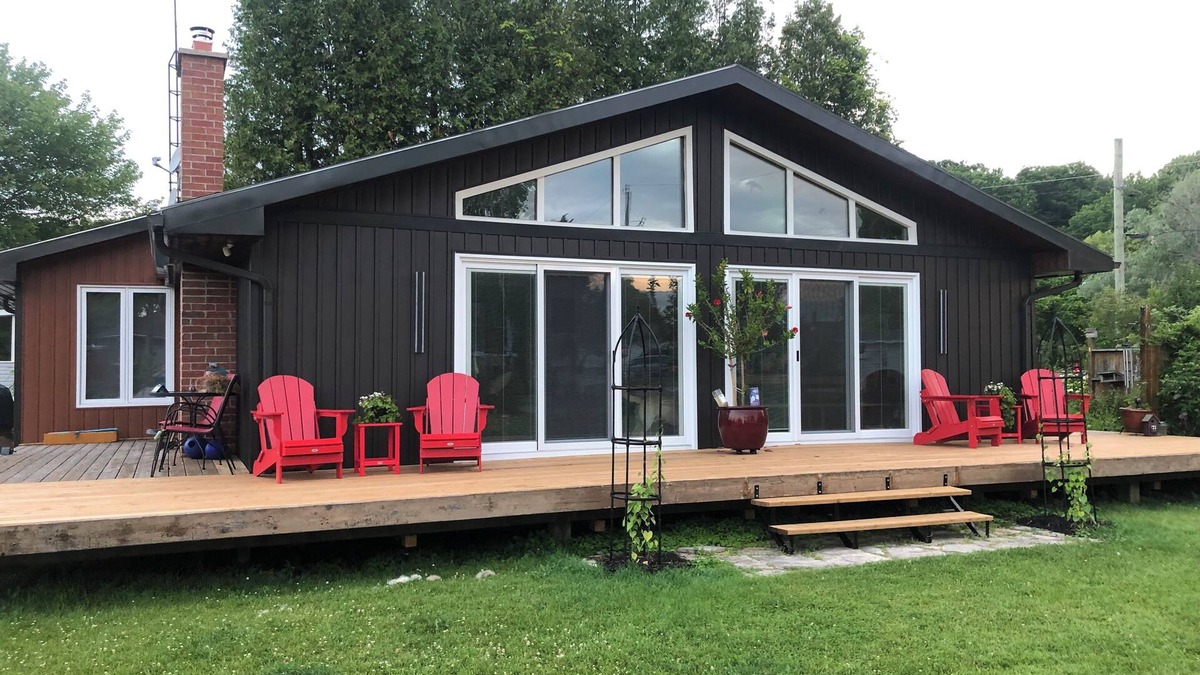 Turkey Point House | Cozy 3-Bedroom Cottage in Turkey Point, close to beach, hiking & biking trails