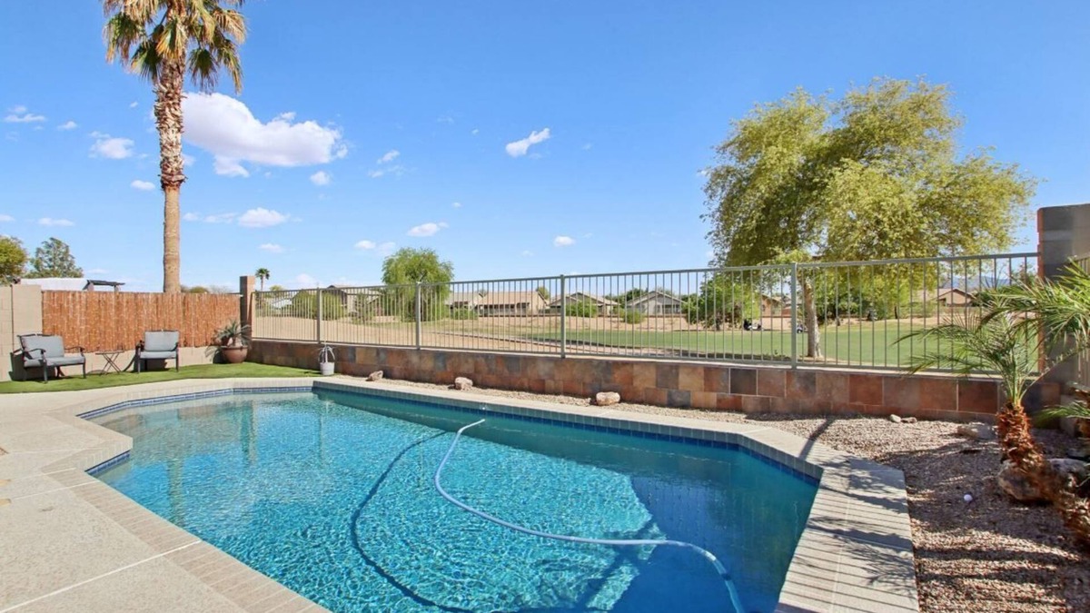 Coldwater Springs House | Cozy 3 bedroom home with private heated pool on a golf course with mountain view