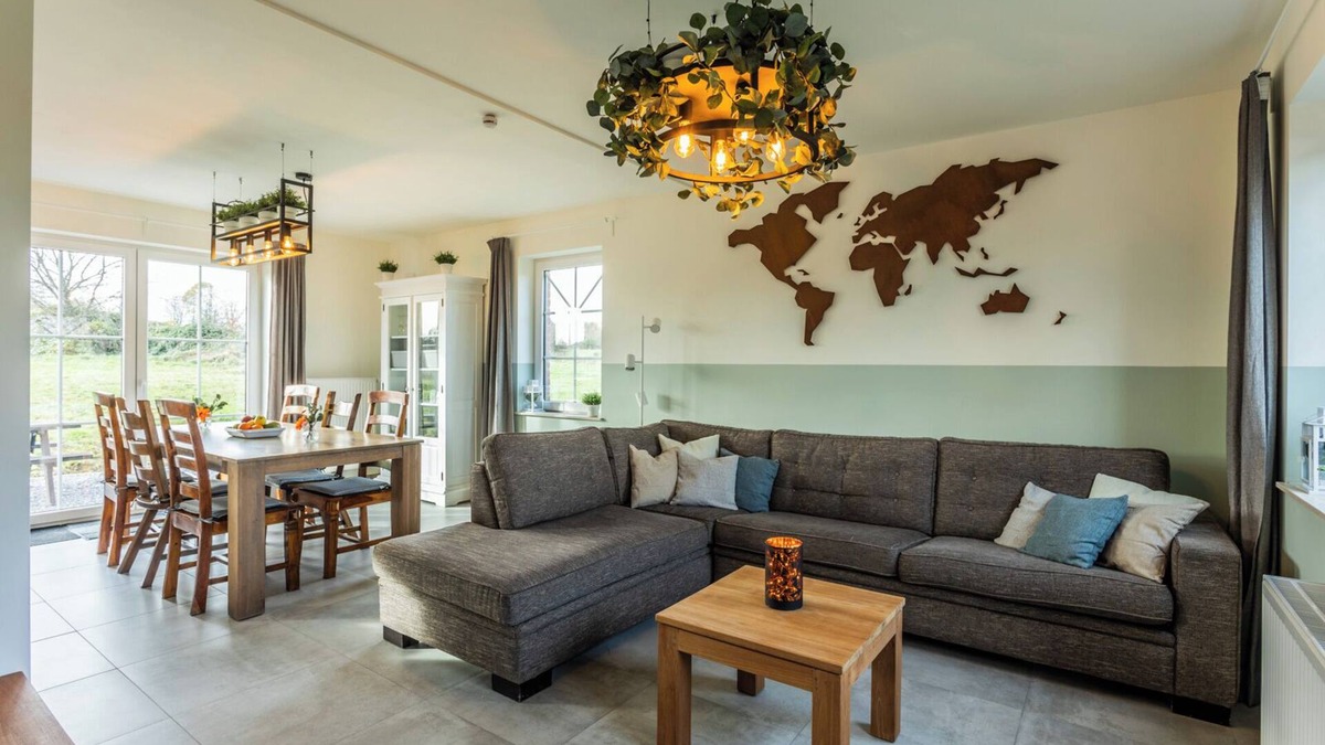 Bievre Villa | Cozy 3-bedroom house in the wooded area of Bièvre