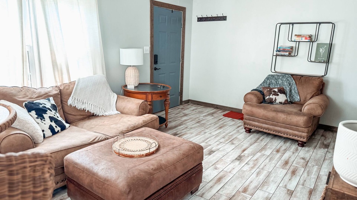 Beech Grove House | Cozy 3 BR home in a small town, 8 minutes from downtown Indy/fountain square