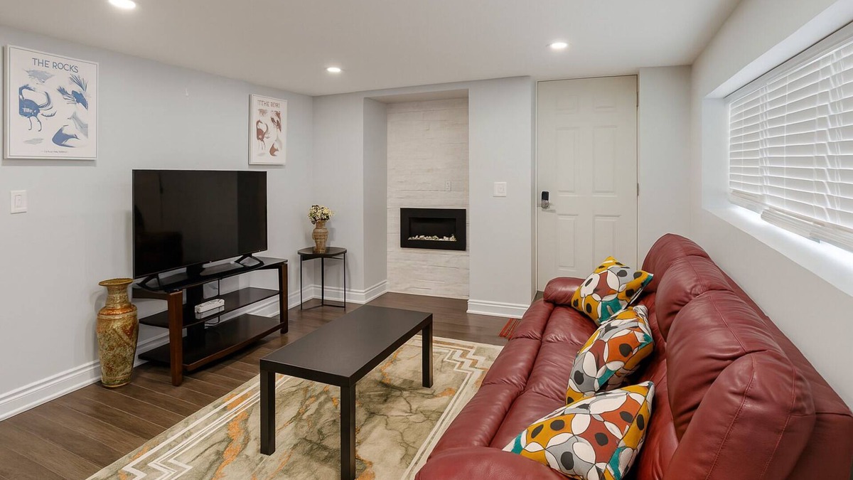 Caledon Apartment | Cozy 3BR Caledon Bsmt Suite w/Private Access & Basketball Court—Near Brampton!