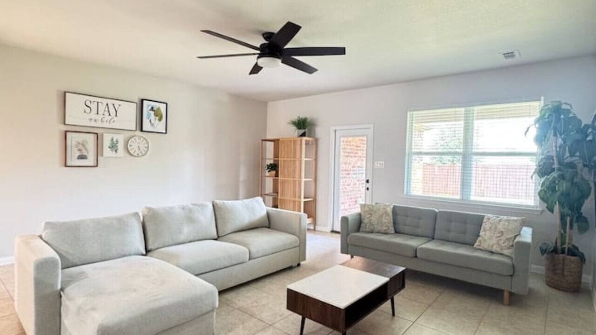 Celina House | Cozy 3BR Home in Quiet Area