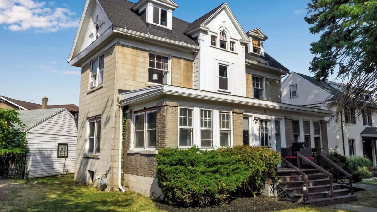 North Buffalo House | Cozy 3BR Near UB and Niagara Falls Pet-Friendly