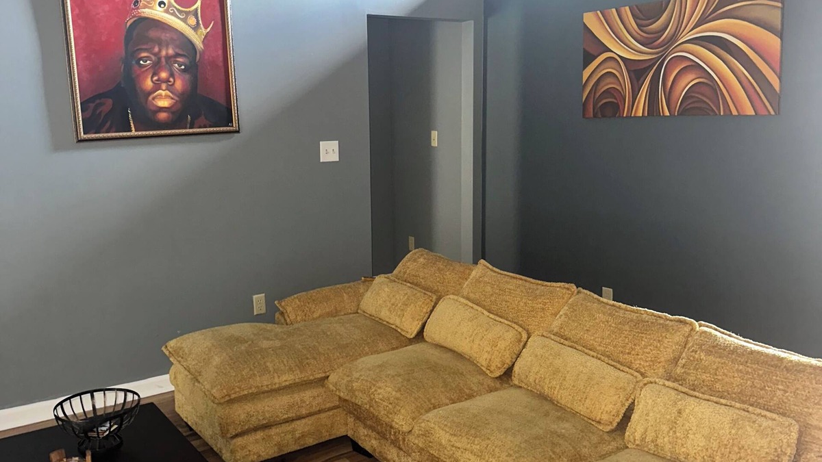 Cordova House | Cozy 3BR Suburban Oasis with huge backyard & theatre