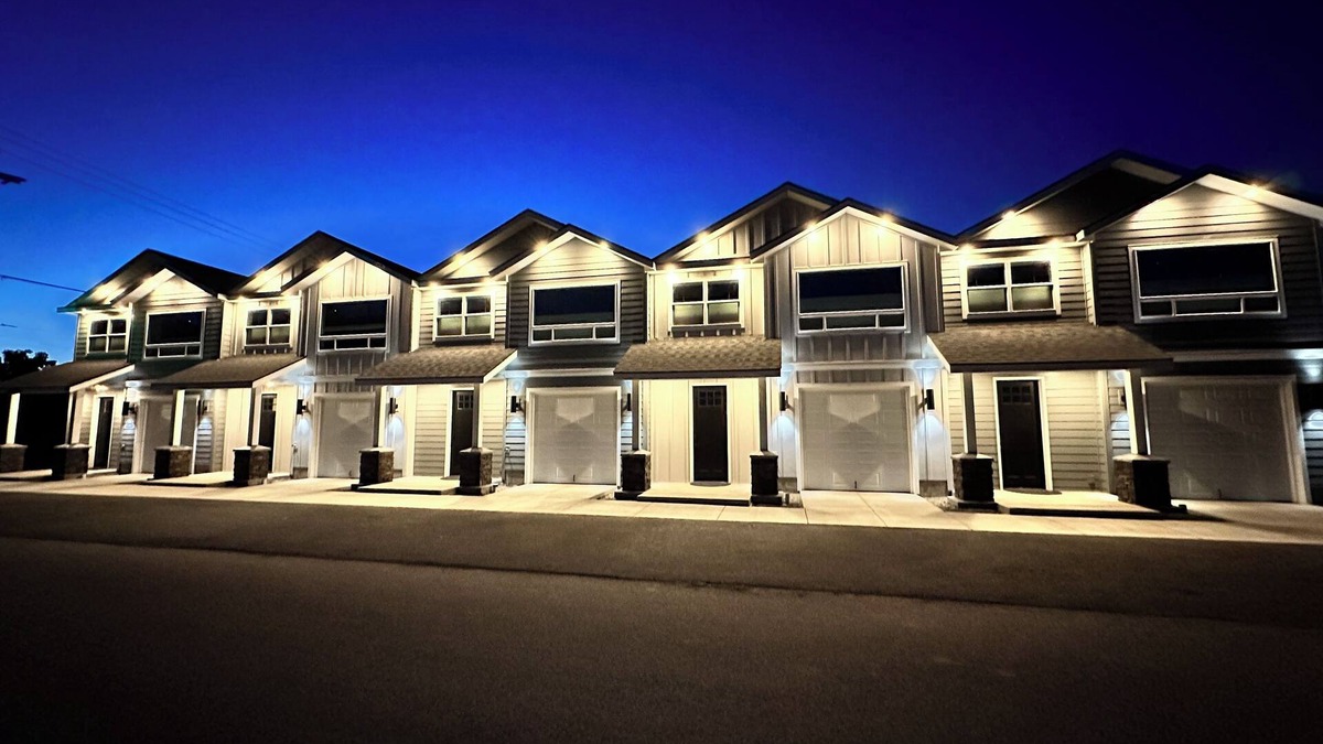Joseph House | Cozy 3BR Townhome - Walk anywhere in Joseph! (A)