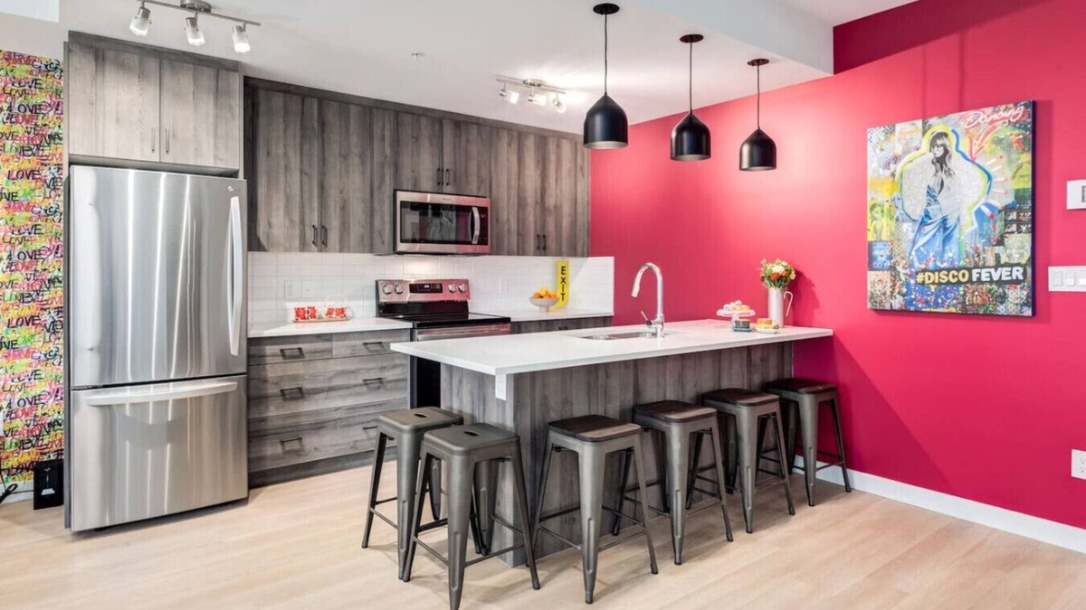 East Village Condo | Cozy 3BR unit with Arcade in the heart of Calgary
