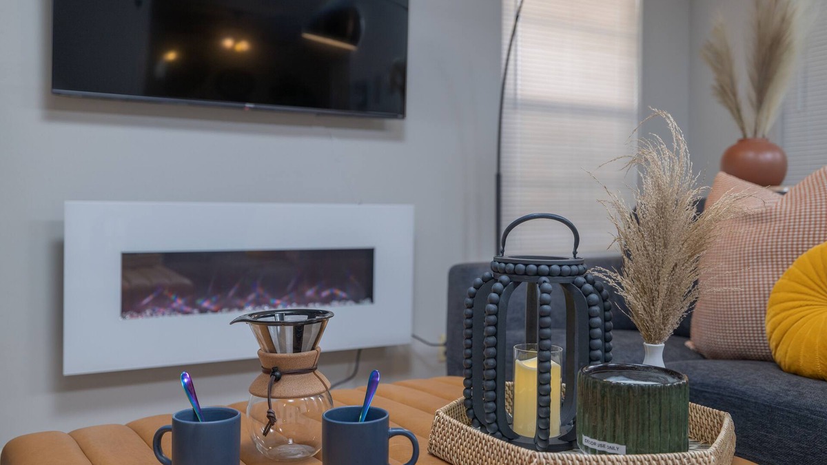 Denton House | Cozy 4-bedroom 1-story Denton Retreat 5 min from UNT & TWU