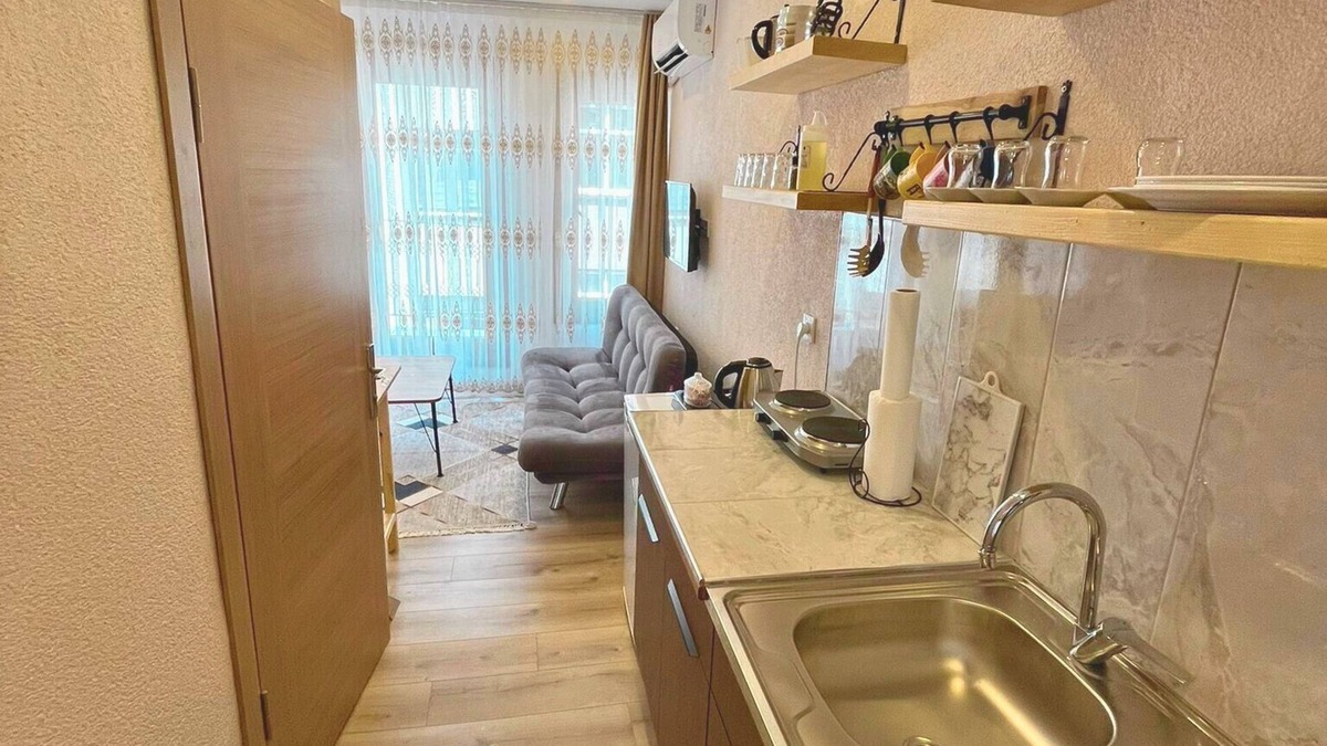 Old City House | Cozy 4-bedroom condo with AC and WiFi in enchanting Istanbul