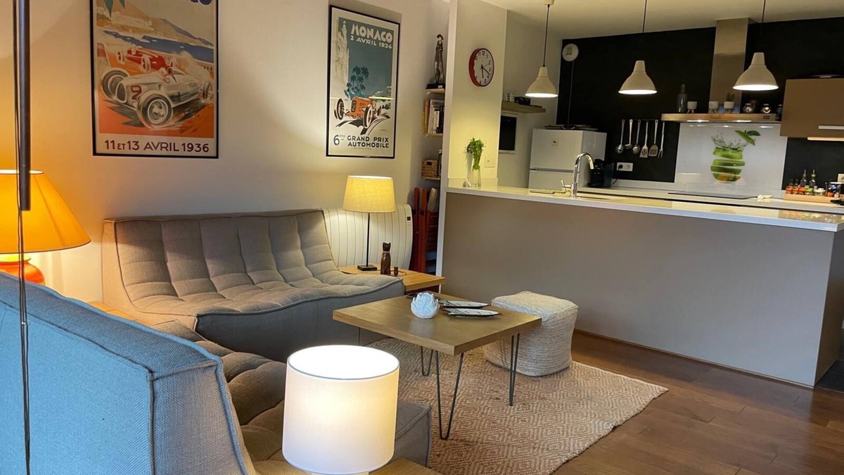 Saillagouse Apartment | Cozy 4-person apartment with wifi parking heated pool 20 minutes from the slopes