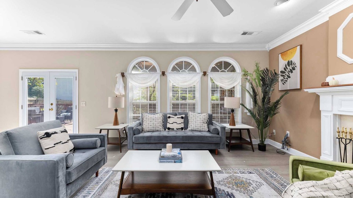 Alpharetta House | Cozy 4B2.5B|Fenced Backyard for Pets|Perfect for Family|Month2Month #41889