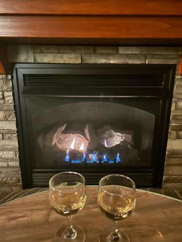 McGaheysville Villa | Cozy 4BR Ski retreat and Water Park!