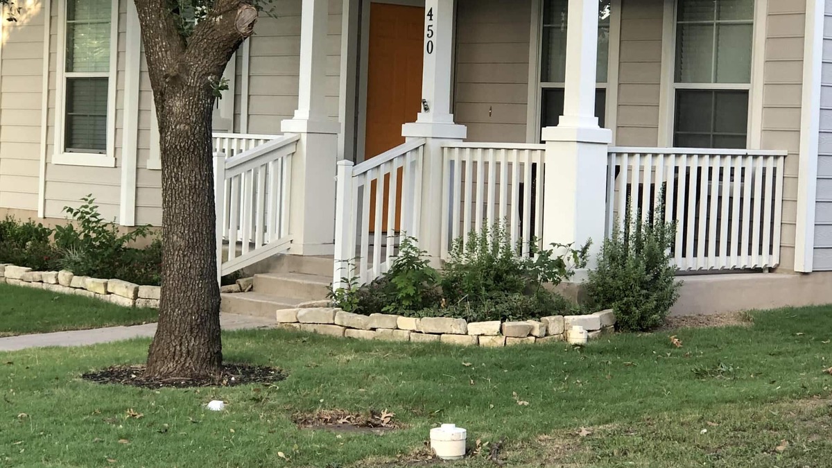 Kyle House | Cozy 5 bedroom for weekend or longer 2 night minimum