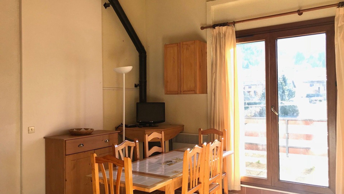 Correncon-en-Vercors Apartment | Cozy 8-Person Apartment in Corrençon en Vercors - Near Ski & Golf