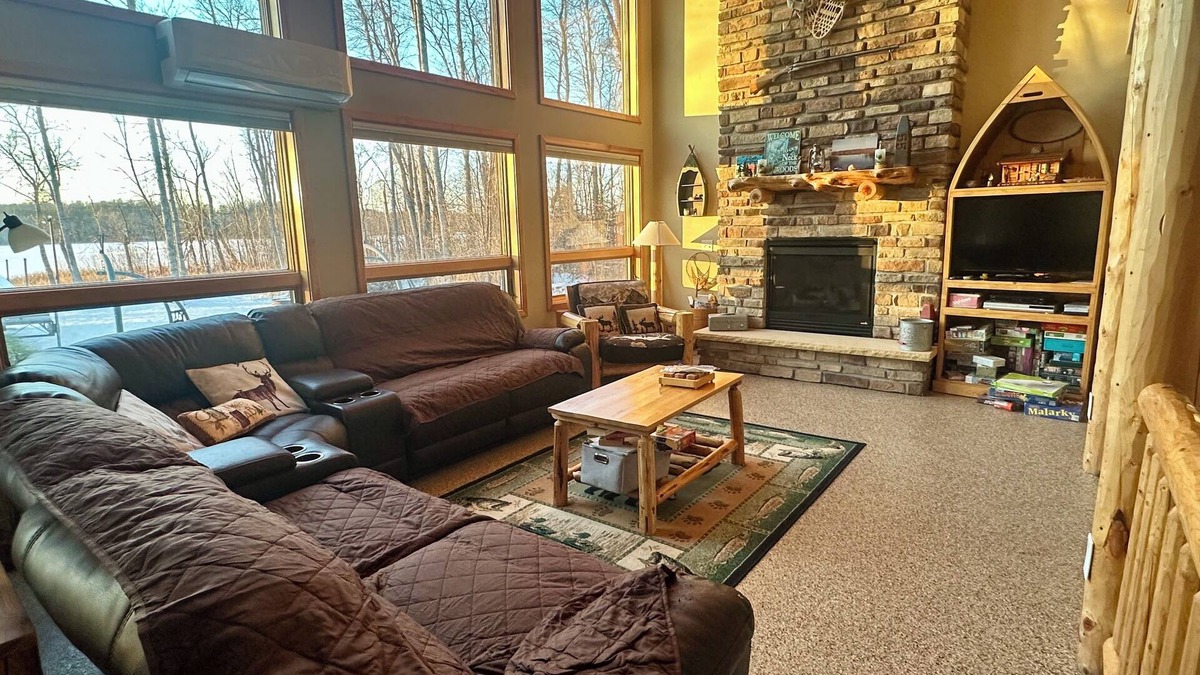 Hill City Cabin | Cozy A- frame cabin on Hill Lake
