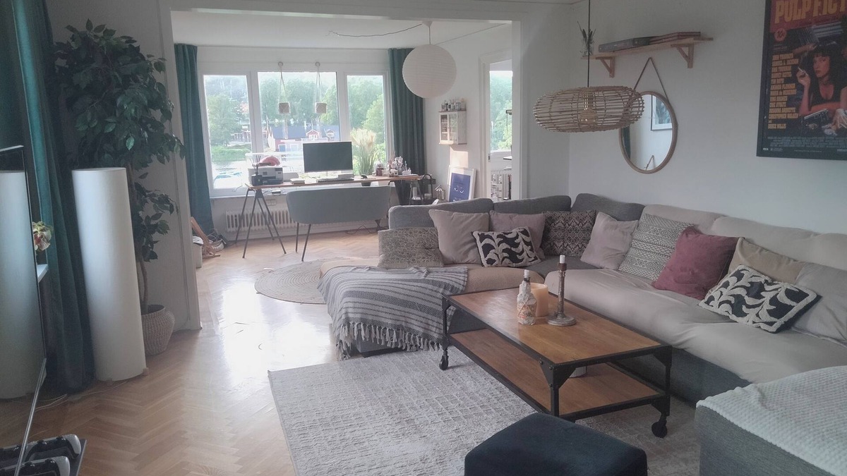 Halmstad Apartment | Cozy accommodation 600 meters from the center of Halmstad. View towards the water.