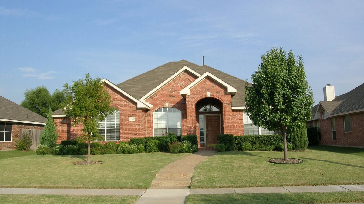 Frisco House | Cozy accommodations in quiet neighborhood, close to highways and attractions
