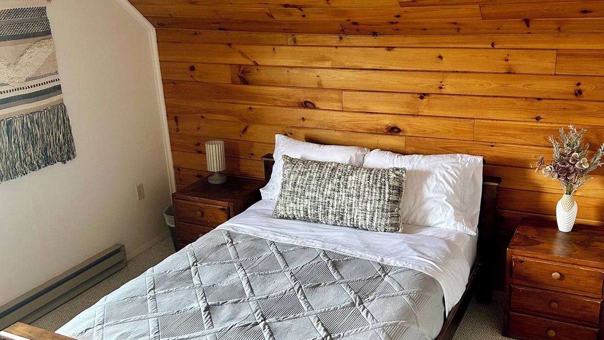 Au Sable Forks Apartment | Cozy Adirondack Apartment in Au Sable Forks, Close to Whiteface Mountain!