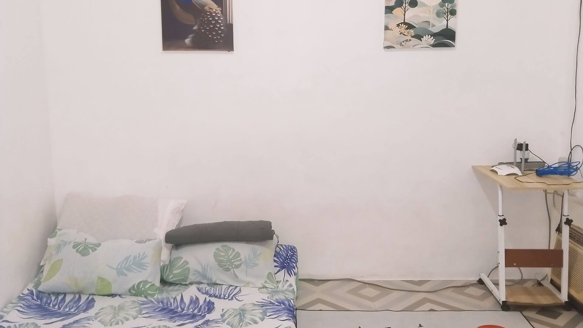 Taytay Apartment | Cozy air-conditioned room with homestay, movie, work/study. Complimentary WiFi