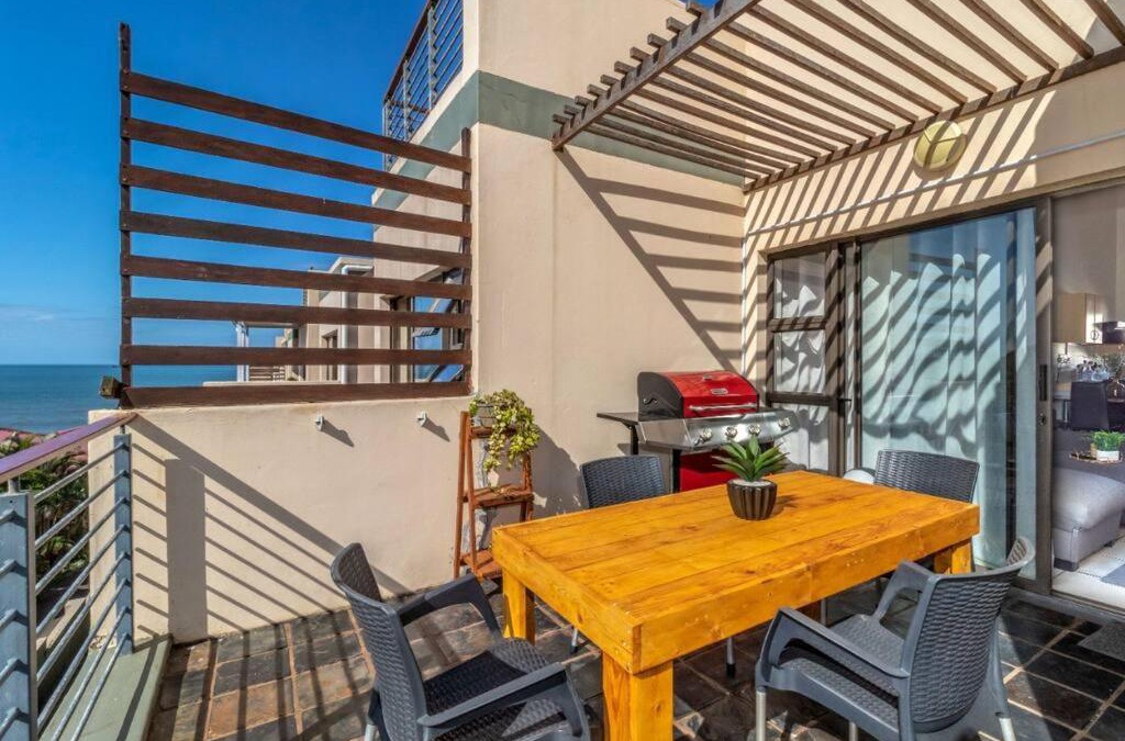 Doonside Apartment | Cozy All-in-One Ocean View Apartment