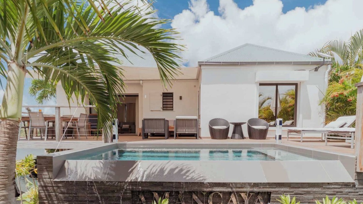 Anse des Lezards Villa | Cozy Amancaya in Anse des Cayes by Personal Villas - Charming Serene Haven
