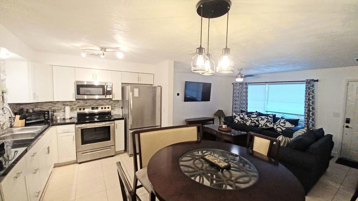 Pine Ridge House | Cozy and Beautiful Home. When booking 1 week or more ask about our discount.