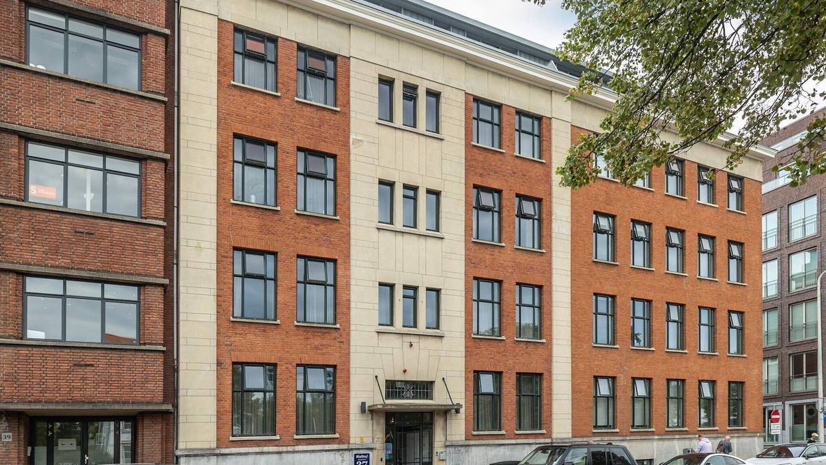 The Hague Center Apartment | Cozy and budget-friendly studio apartment.