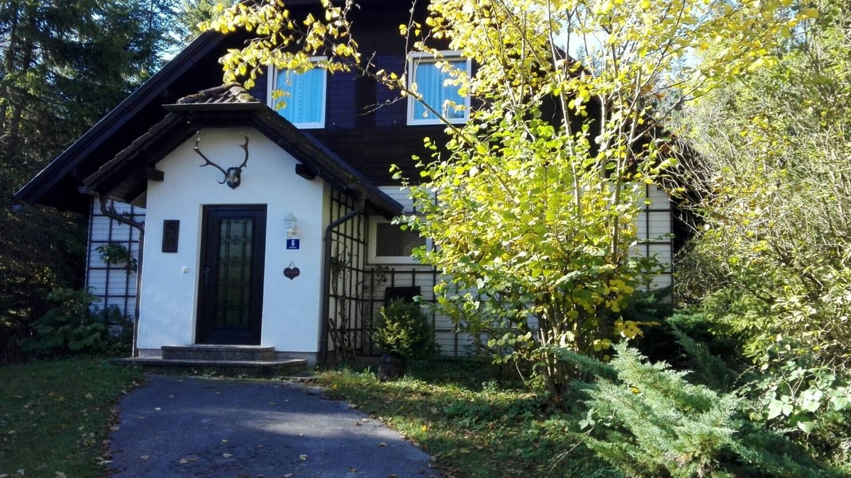 Hinterstoder House | Cozy and centrally located vacation home 500 meters from the cable car/ski slope