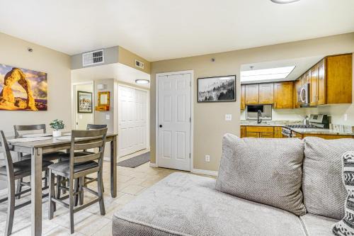 East Central Apartment | Cozy and Centrally Located SLC Condo with Balcony!
