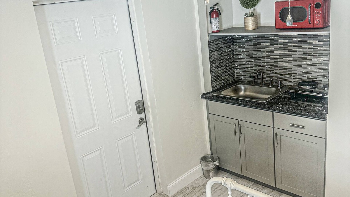 Lauderhill Apartment | Cozy and Charming Studio in Fort Lauderdale