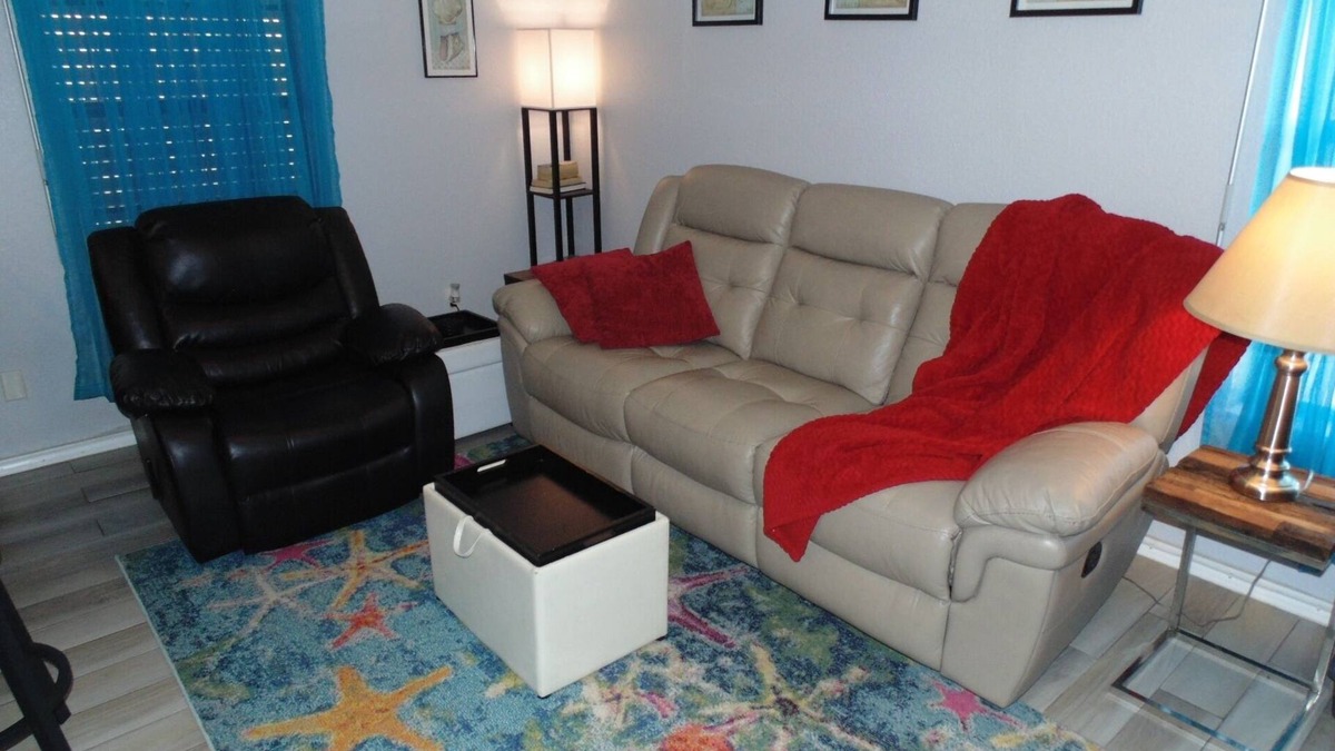 South Padre Island Condo | Cozy and comfortable Mid-Island Condo with "Keyless" Entry and Free WiFi