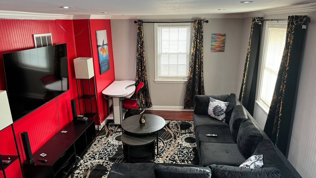 Towson House | Cozy and comfortable four bedroom home with all you need for a great stay