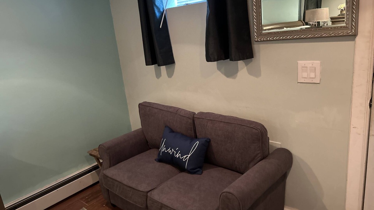 Queens Apartment | Cozy and comfortable studio room on lower level of townhouse with private entry