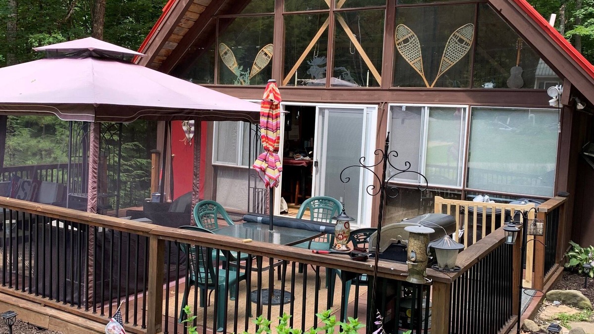 Union House | Cozy and Comfortable "A" Frame Chalet minutes from Downtown Wolfeboro