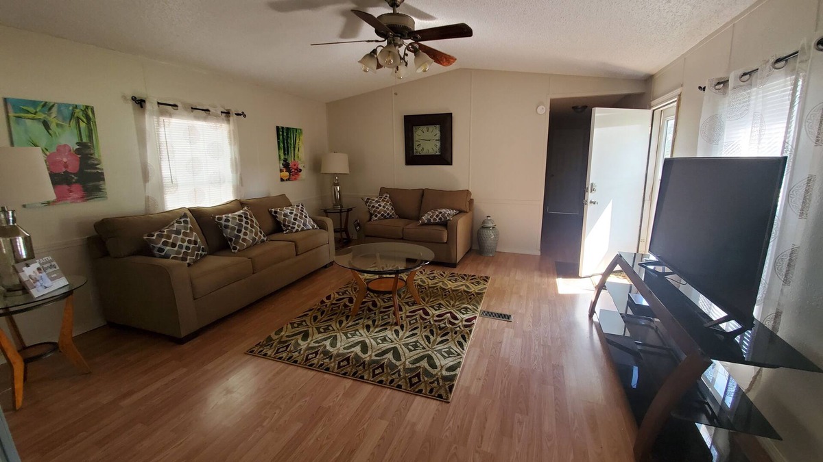 Jerome House | Cozy and Comfy sleeps up to 8