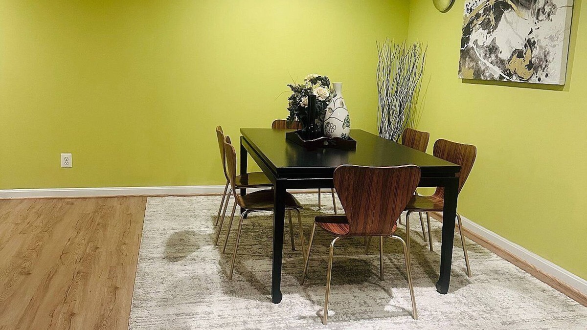 Lorton House | Cozy and Convenient 2-Bedroom Basement in Lorton