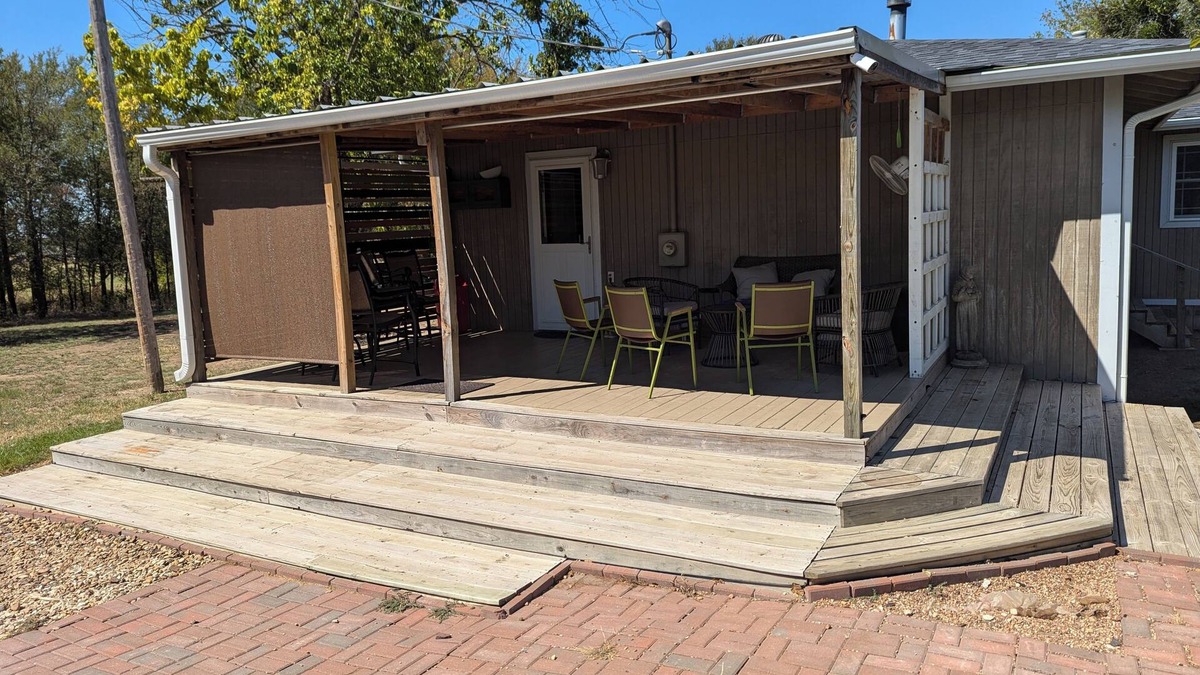 Durant House | Cozy and Convenient 4-bedroom house 2-bath Durant