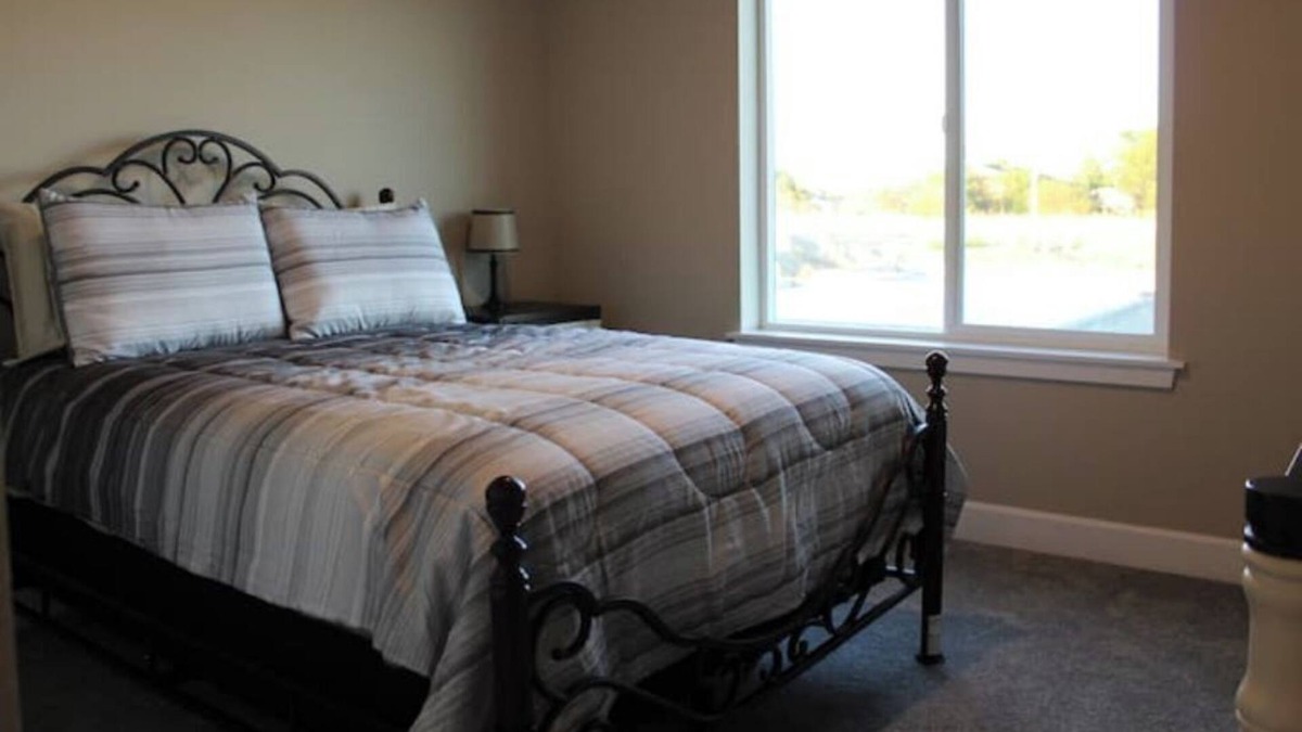 Hermiston House | Cozy and convenient