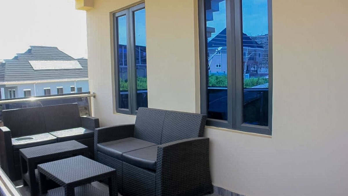 Ibadan House | Cozy and Family friendly 4-bedroom