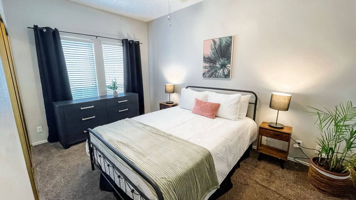 South Side Apartment | Cozy and Quiet, with Easy Access & Private Garage